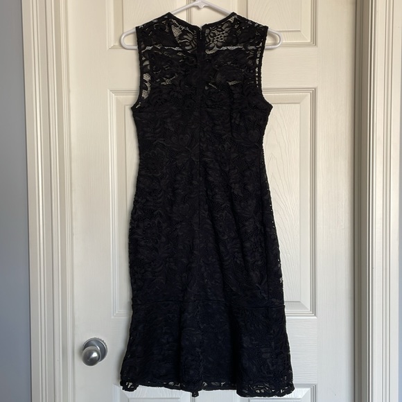 Elegant Thyme Maternity dress - Picture 4 of 5